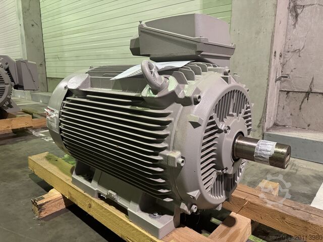 электродвигатель Siemens 1LE56033AB690AK1-Z