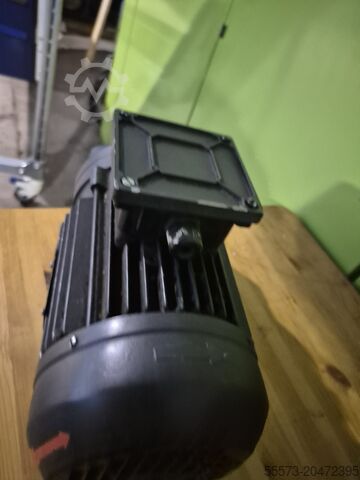 Электродвигатель Electric Motor 