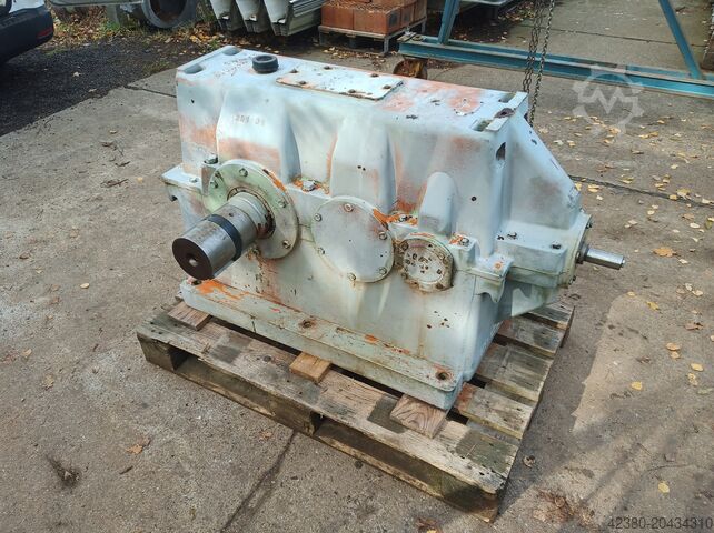 Промышленный редуктор коническо-цилиндрический ASUG Penig Flender TGL 21815/ 10LA1-224/315x160