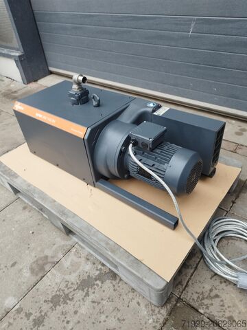 Вакуумный насос Busch MM 1102 B V03 Busch MM 1102 B V03