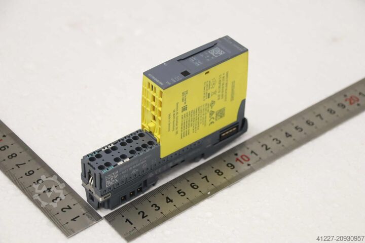 Цифровой выход Siemens 6ES7 136-6RA00-0BF0