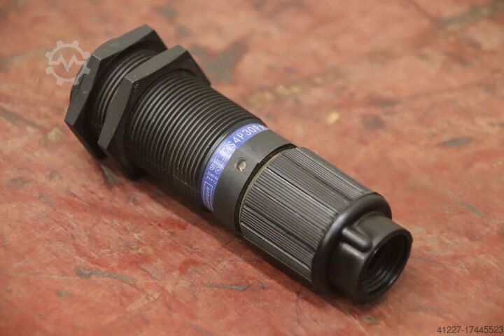 Индуктивный датчик Бесконтактный датчик Telemecanique XS4P30PA370B