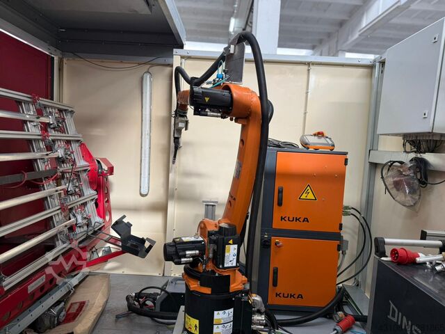 промышленный робот KUKA 6 R1820