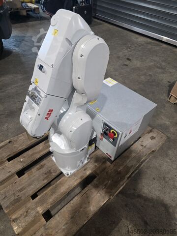АББ Роботикс ABB ABB IRB1200-7/0.7 Demo Robot 2019 Full of options +-500 hours