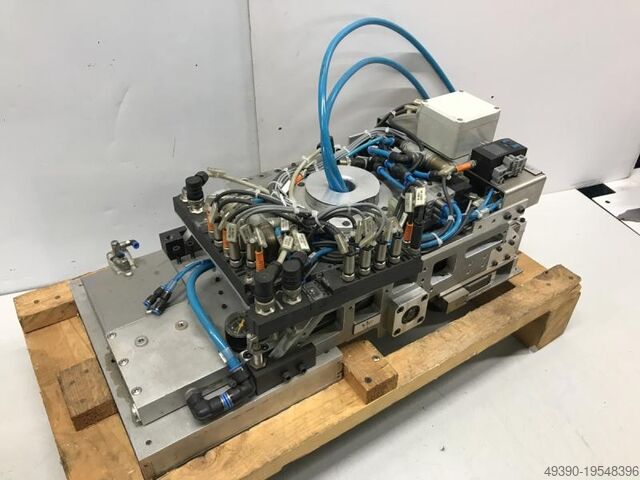 Вакуумное подъемное устройство, вакуумный подъемник; специальное исполнение в качестве оборудования  RIVATEC UNIGRIPPER