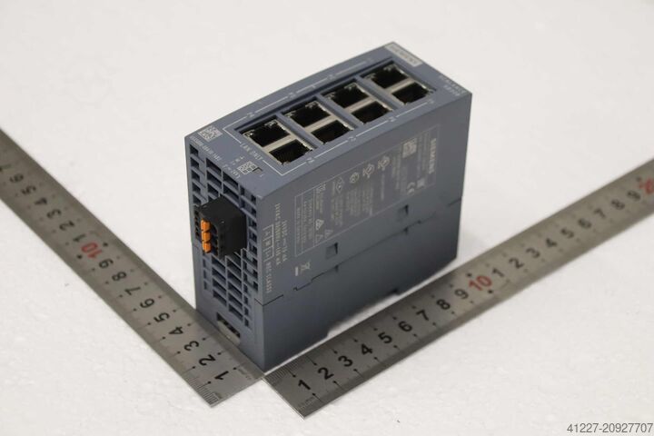 8-портовый Ethernet-коммутатор Siemens Scalance XB008  6GK5008-0BA10-1AB2